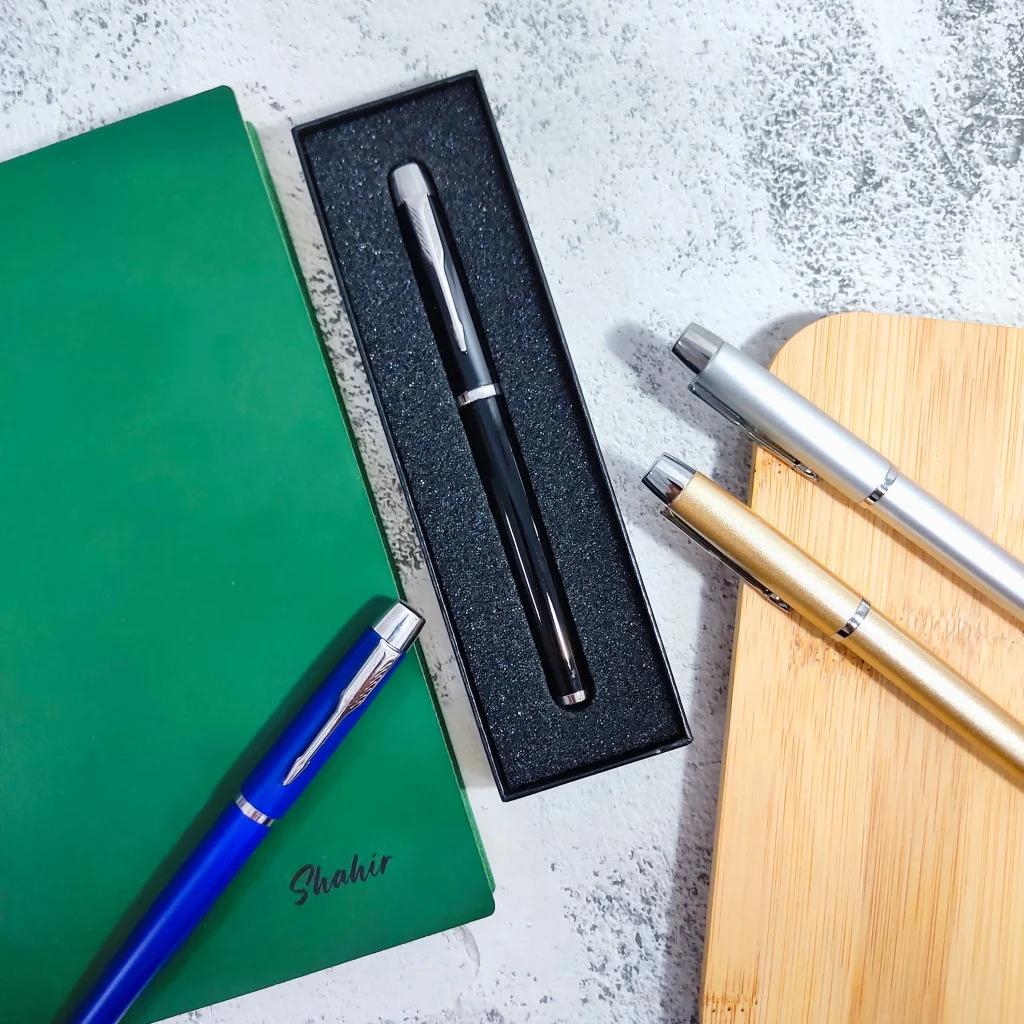 Set Hadiah Pen Metal Bergaya ...