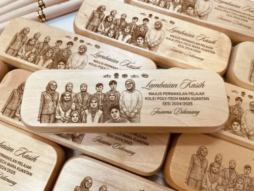 Wooden-Pen-case-farewell-gift