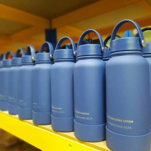 tumbler-with-engraved-name-and-batch-name