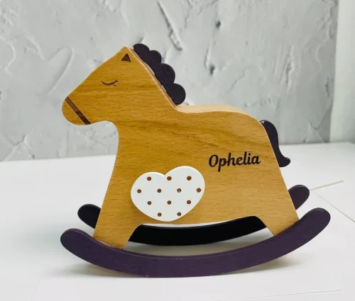 wooden-horse-with-custom-engrave-for-baby-shower